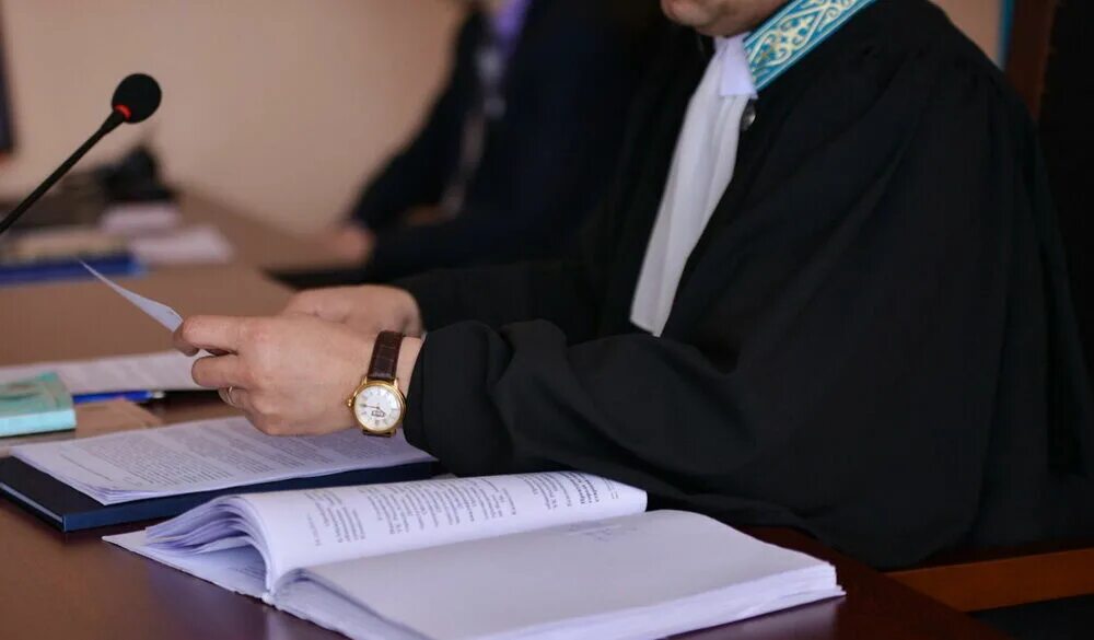 Судьи рк. Судьи рк. Верховный суд казахстана. Суд казахстана. Судьи рк.