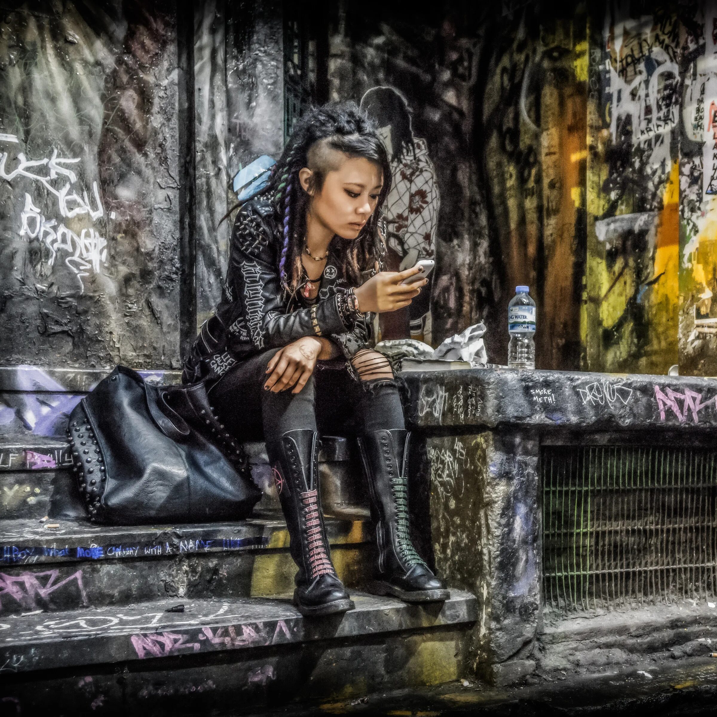 Hdr экшены. Портрет в интерьере в hdr. hdr эффект. лайтрум обработка в стиле гранж. hdr эффект в фотошопе.