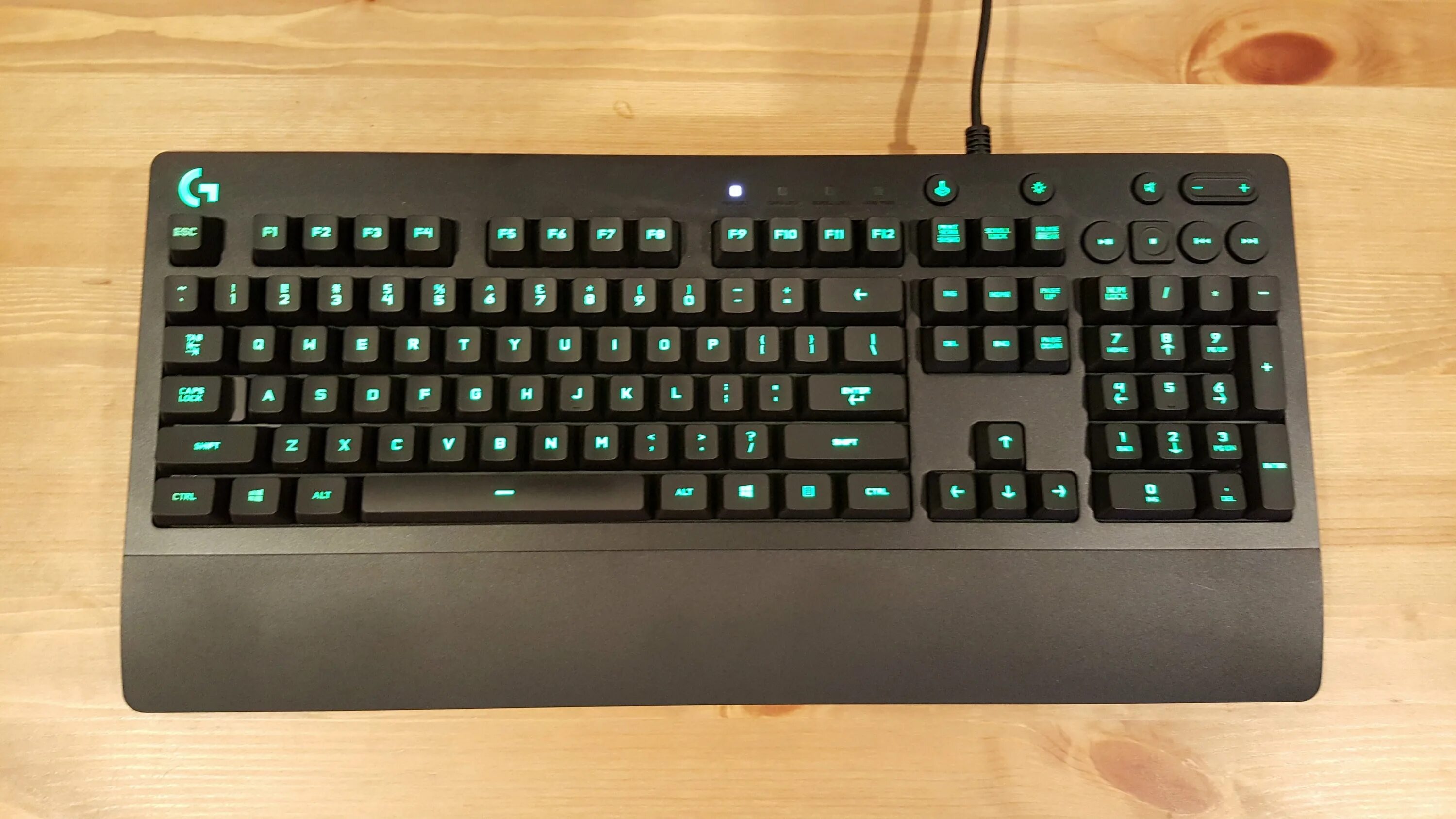 G213 keyboard. Логитеч g213. клавиатура logitech g213. logitech g g213 prodigy. клавиатура лоджитек g 213.