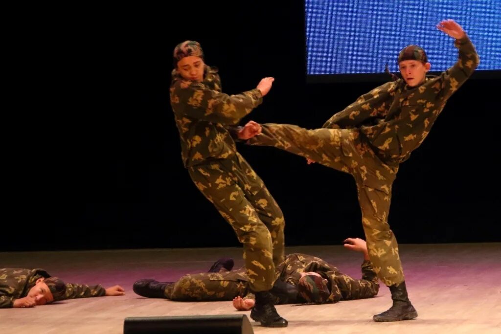 ВПК гвардия Пенза. Показательные выступления. ВПК показательные выступления. Показательные выступления военно-патриотических клубов. Музыка для показательных выступлений