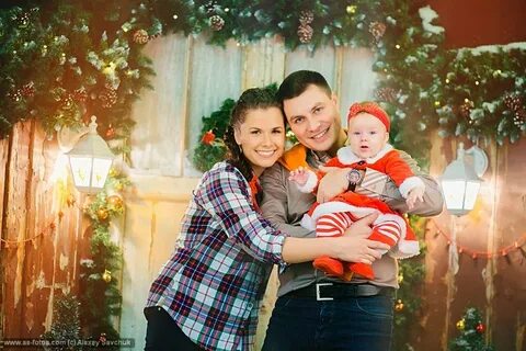 Новогодняя семейная фотосессия с маленьким ребенком
