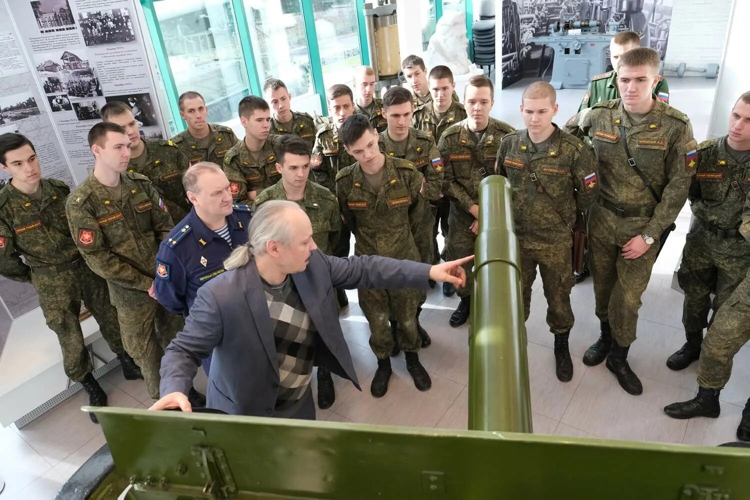 Учебный центр урала. Кизюн полковник УРФУ. Военно учебный центр УРФУ Екатеринбург. Военная Кафедра УРФУ. УРФУ Военная Кафедра выпуск.