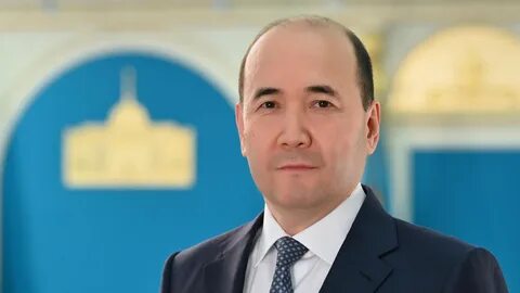 Назначен секретарем
