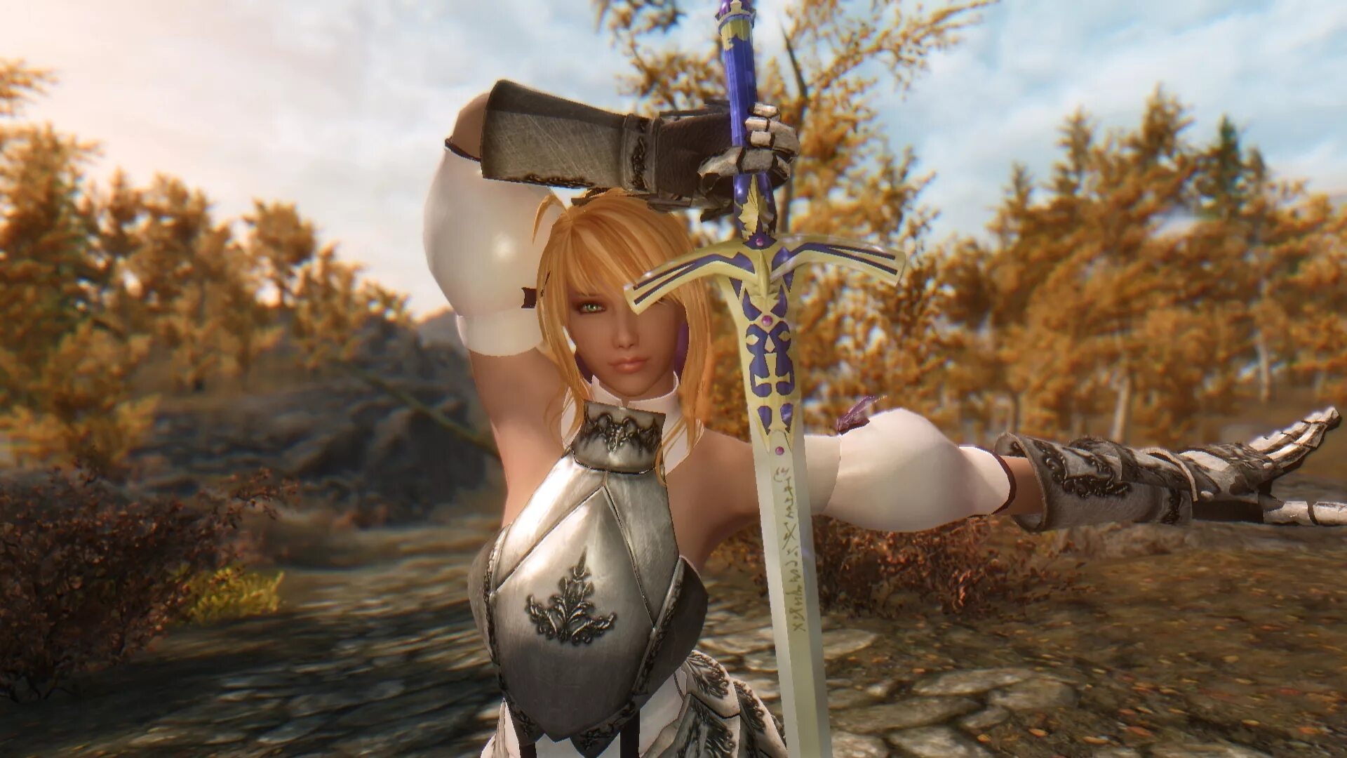 Skyrim моды дополнения. Сейбер в скайрим. броня сейбер скайрим. skyrim фэйт. saber fate mod skyrim.