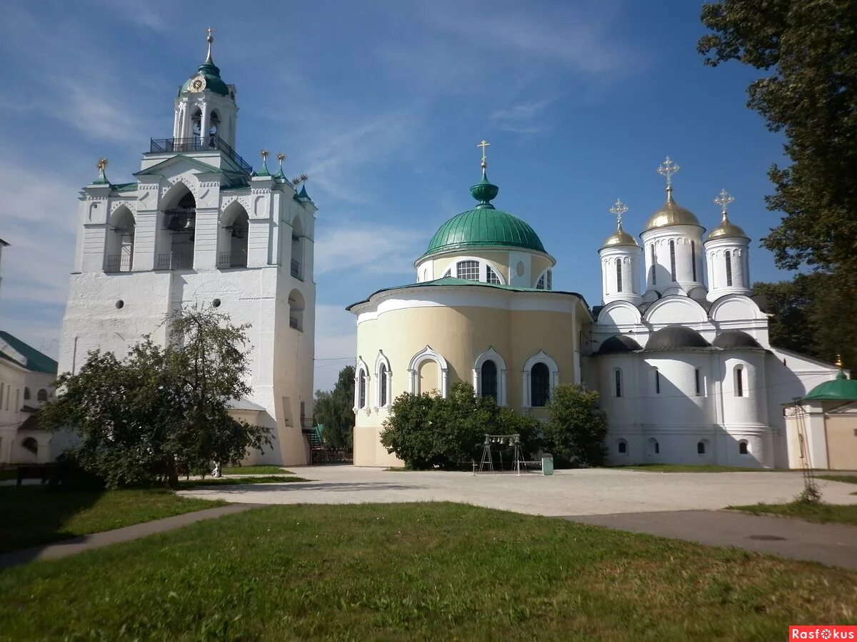 Спасо преображенский монастырь сайт. Спасо-Преображенский монастырь Ярославль. Старо-Преображенский монастырь Ярославль. Достопримечательности Ярославля Спасо-Преображенский монастырь.