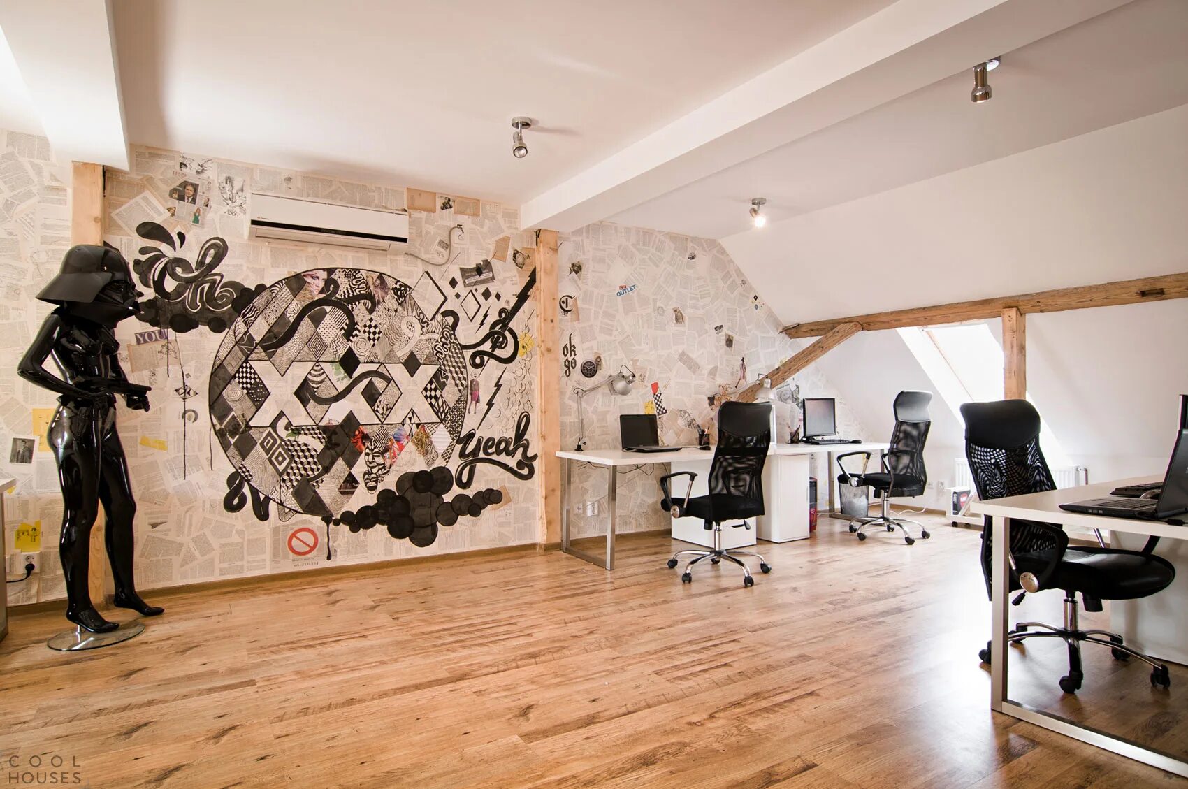 стиль индастриал в интерьере. студия креативного дизайна. интерьеры творческих мастерских. студия креативного дизайна. интерьер творческой мастерской.