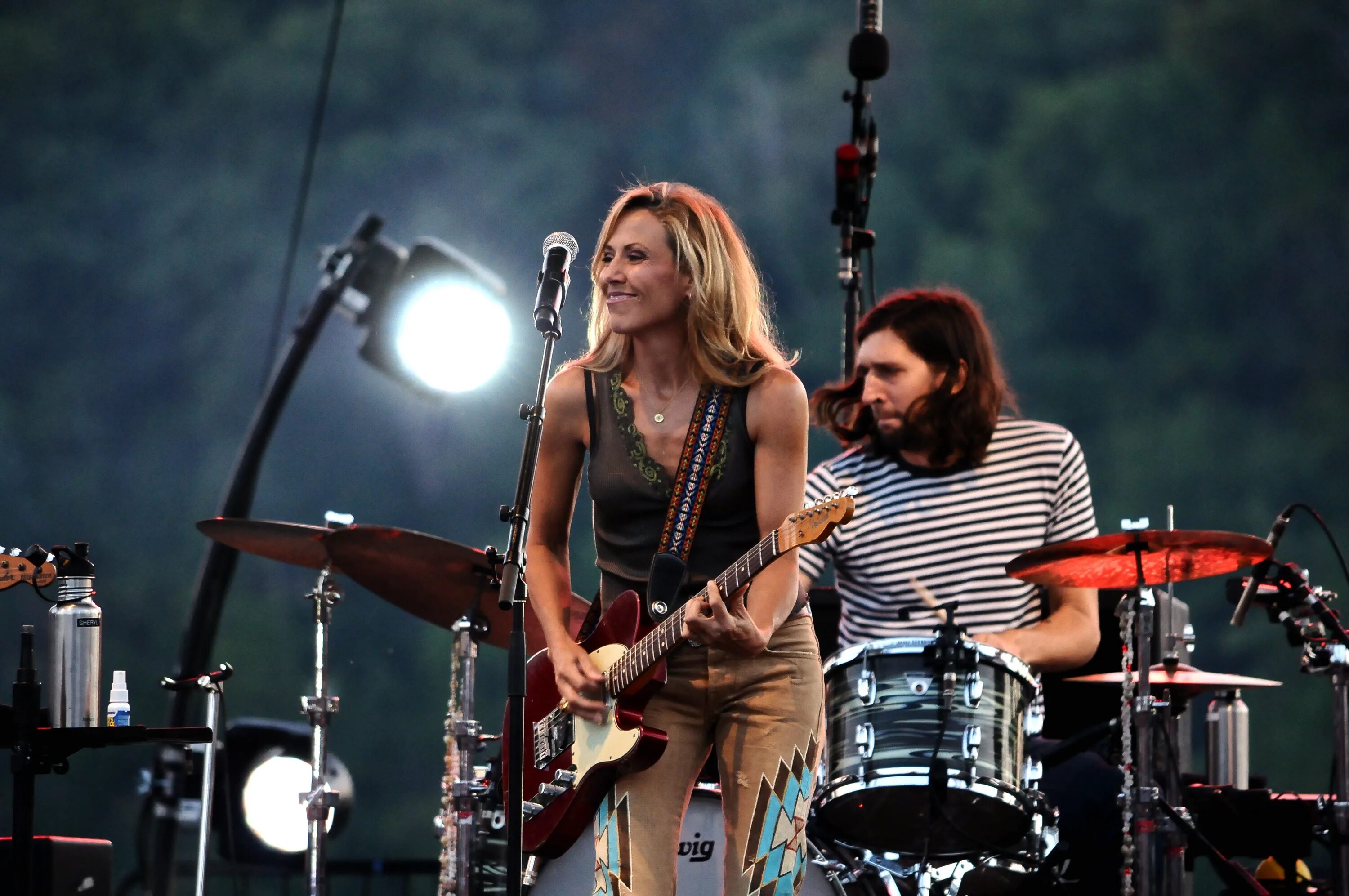 Кроу группа фото. Кроу группа наверх. Юлия воронина кроу. Кроу исполнительница. Crow группа слушать.