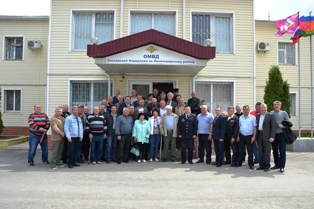 форма начальника полиции. омвд ленинградский. омвд по ленинградскому району фото. полиция динского района краснодарского края начальник. омвд ленинградский.