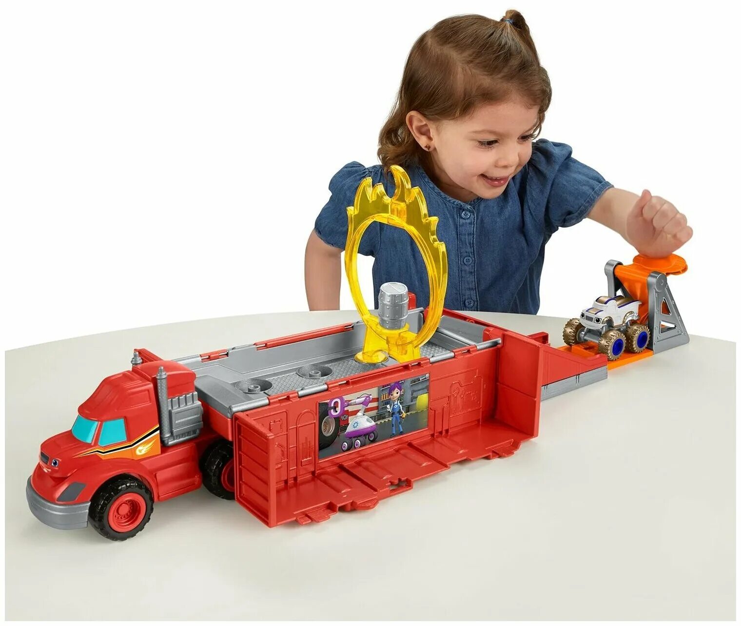 Запуск машинки. Грузовик hti. Не заводится авто. Стирка в стиральной машине. Запуск машинки.