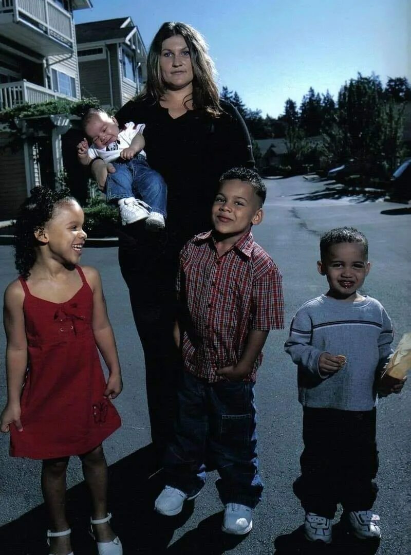 Люди химеры. Лидия Фэйрчайлд Химера. Лидия Фэйрчайлд и её дети. Лидия Фэйрчайлд американка в 2002. Лидия Фэйрчайлд Химера фото.