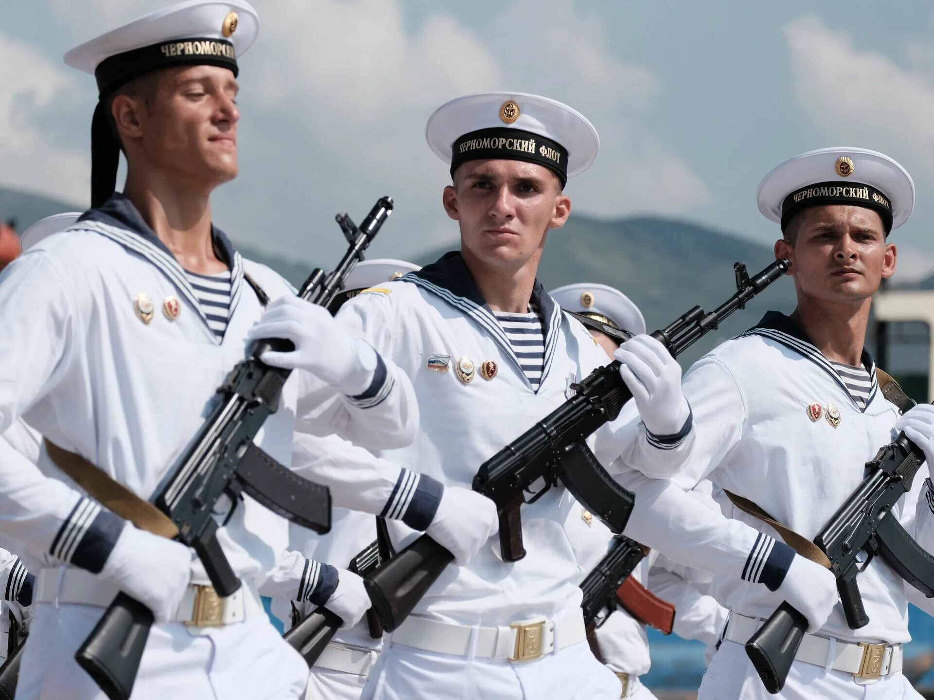 Статус моряков
