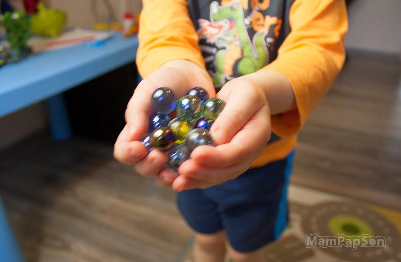 игры со стеклом. игра smash hit. игры со стеклом. Smash hit 0.