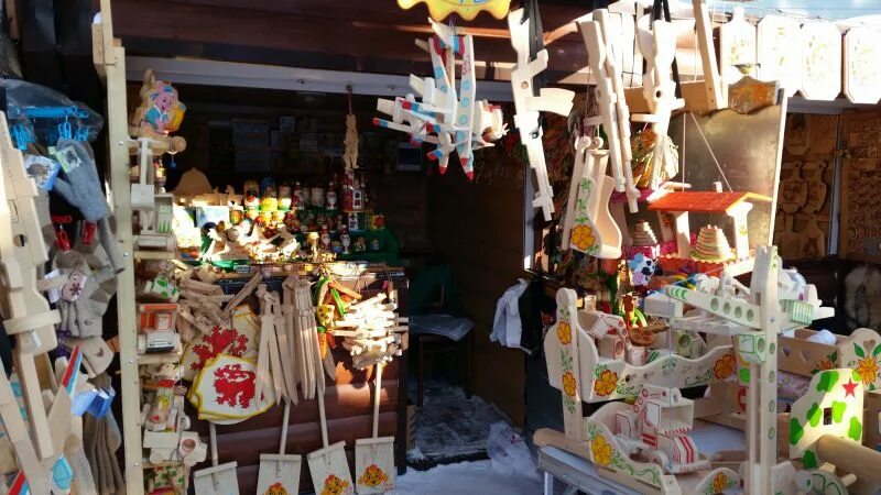 Сувениры шерегеш. Сувенирные лыжи. Сувениры шерегеш. Сувениры горнолыжных курортов. Шерегеш рынок.