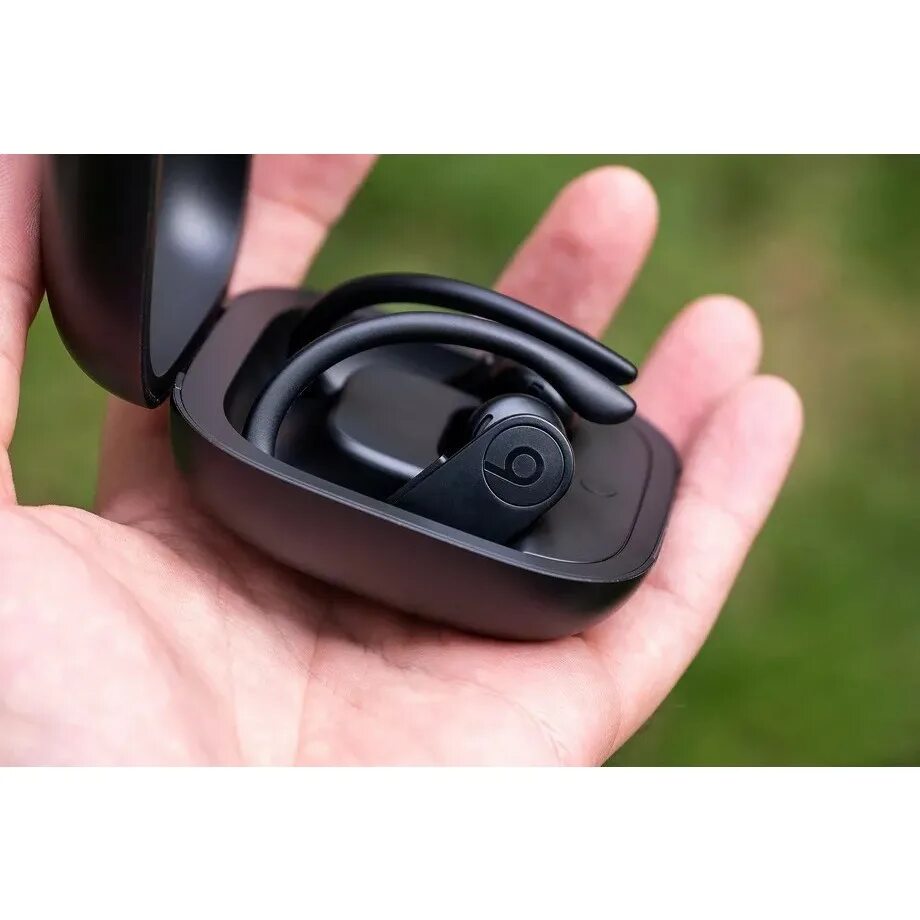 Power beat. Beats powerbeats pro black. наушники apple powerbeats pro. beats powerbeats pro (черный). powerbeats pro 2.