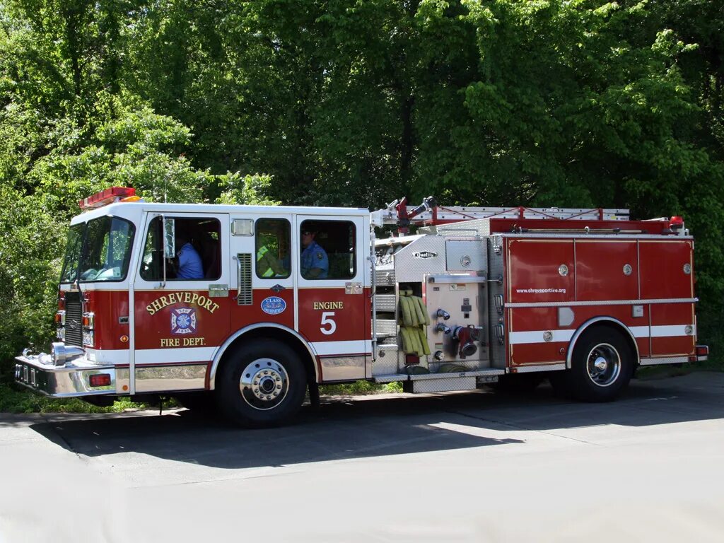 Пожарная машина вандерберг 1901. Татра пожарная. Пожарная машина taurus 1990. Fire track. Пожарная машина вандерберг 1901.