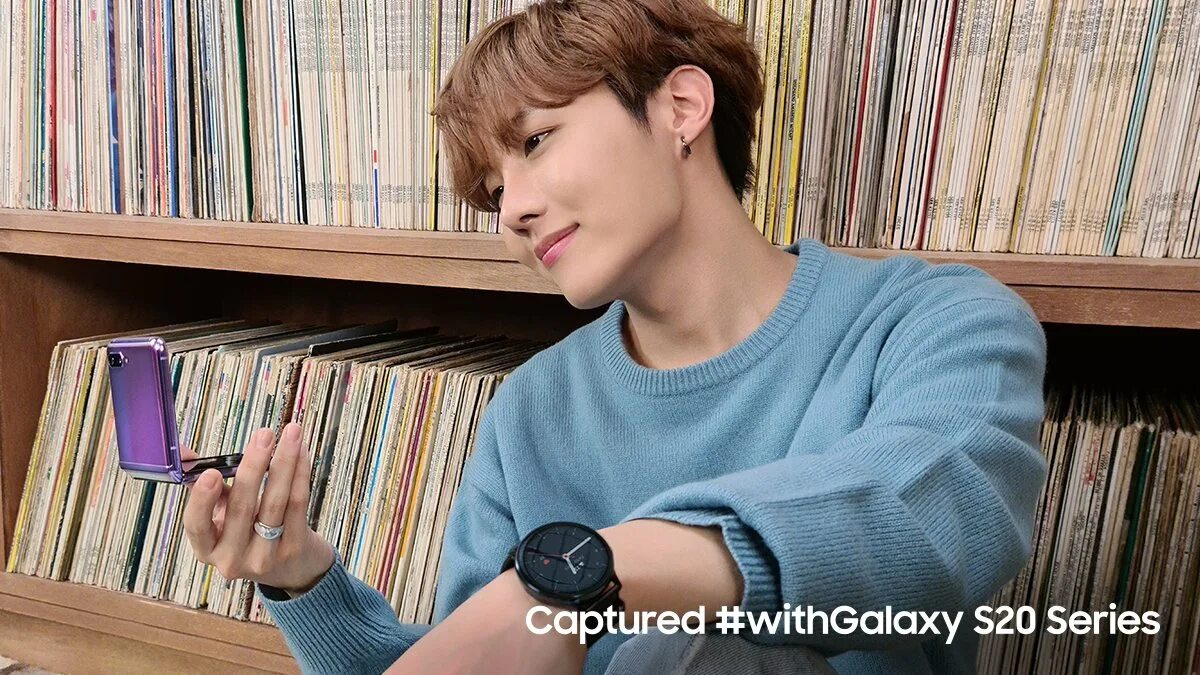 Samsung Galaxy z Flip BTS. BTS Samsung 2021. Самсунг z Flip 3 реклама БТС. Samsung Galaxy z Flip 4 BTS. Hope in the box