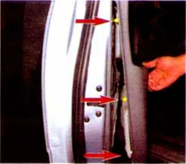 элементы двери хендай акцент. как снять передние двери хендай акцент. электропривод замка хендай акцент 2004. хундай акцент на двери обивка. замок двери хундай акцент.