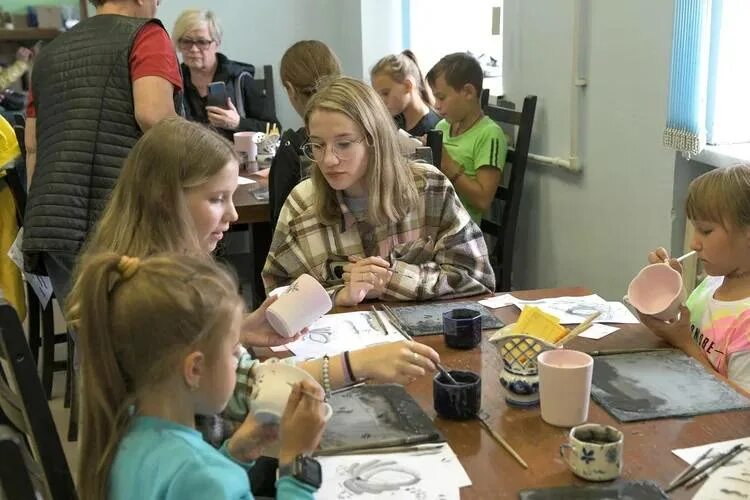 семейный центр домодедовский. Cascadas family resort болгария. центр семья домодедово несовершеннолетних.