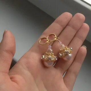 Какие серьги подарить