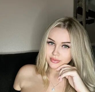 Jazlyn Rae Instagram - @longlivetheblonde.