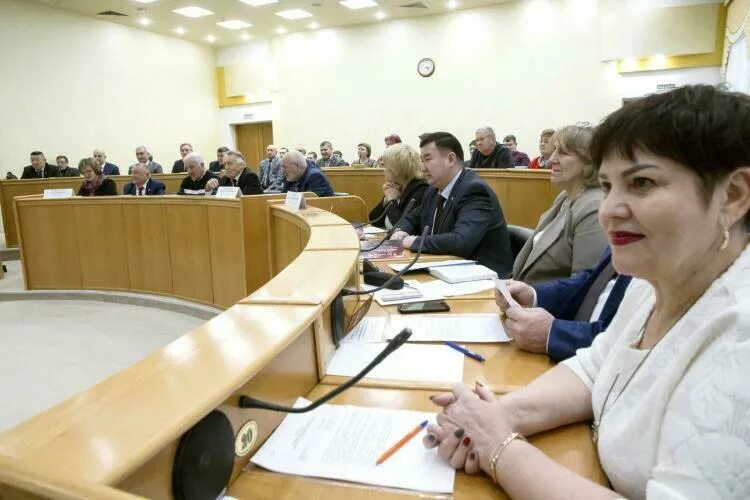 Директор 21 гимназии тюмень. Шакирова алена гибадулловна комитет по делам национальностей. Чернов владислав кириллович. Комитет по делам национальностей тюменской области. Встреча сообщества.