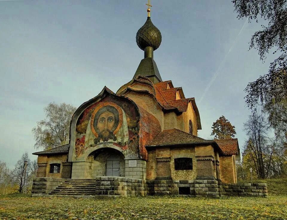 Храм Святого духа в Талашкино. Смоленск Талашкино Церковь Святого духа. Талашкино храм Святого духа Фленово. Храм Святого духа в Талашкино под Смоленском.