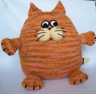Кот игрушка связанные