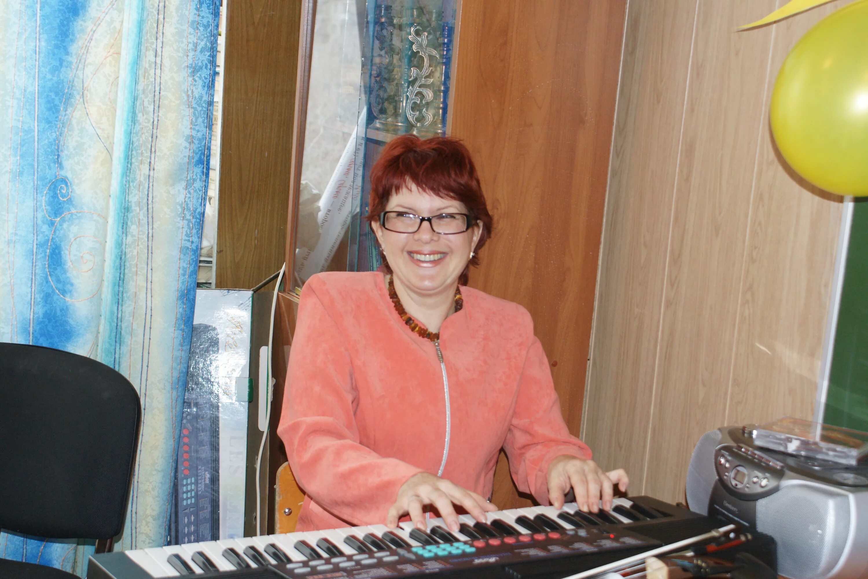 преподаватель музыки. кукморская музыкальная школа фортепиано преподаватели. новаковская софья ефимовна. педагог вокала. анна борисовна концертмейстер.