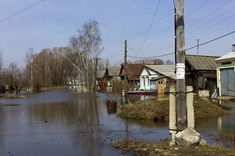 разлив реки алатырь. погода в алатыре. алатырь уровень воды в суре. кудымкар наводнение в 1998 году. администрация города алатырь.