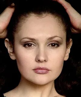 Men erta oyoqlarim orasiga yalashga majbur boldim.