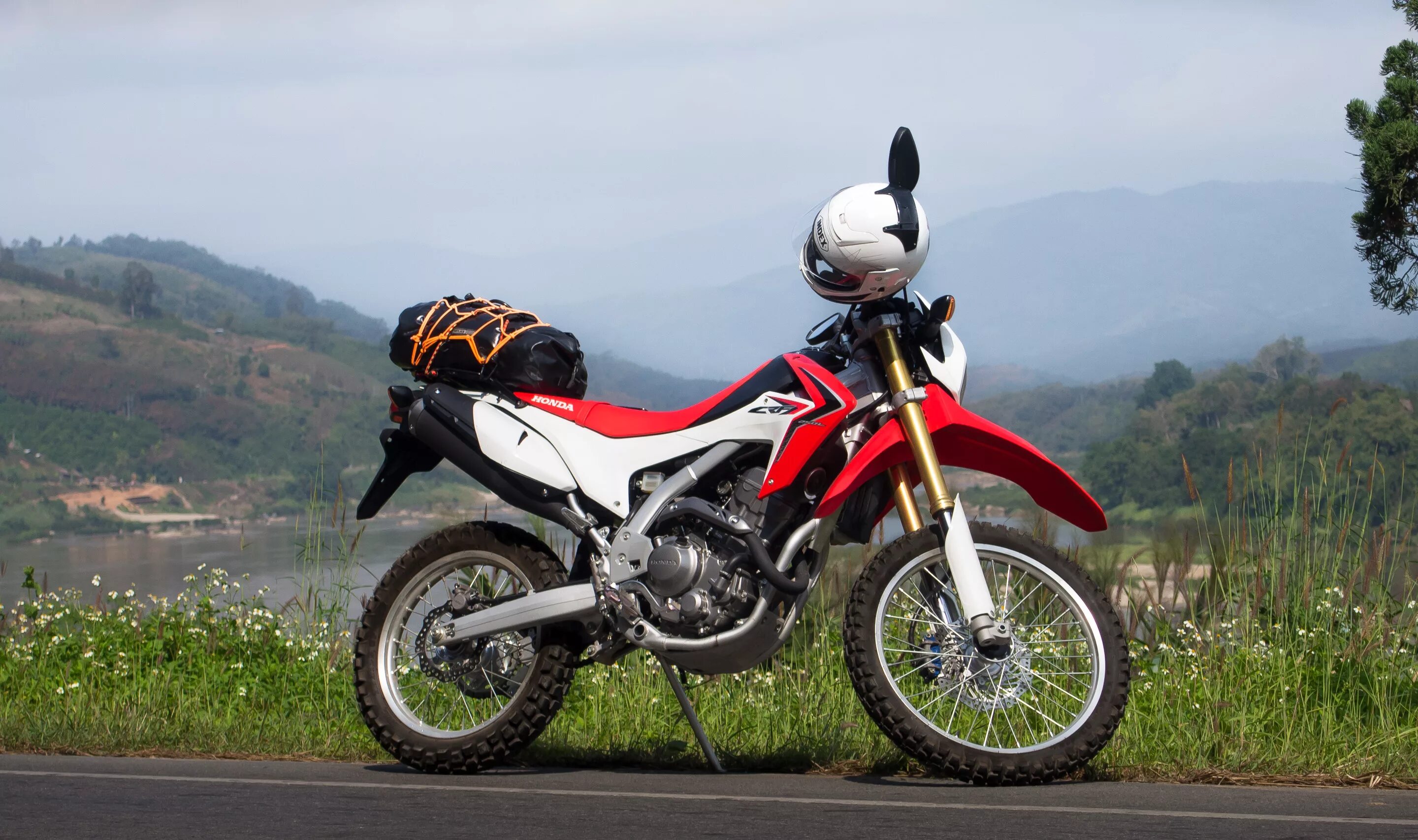 Honda 250 l. Honda crf250l. Honda CRF 250. Мотоцикл Honda crf250l. Honda crf250l 2022.