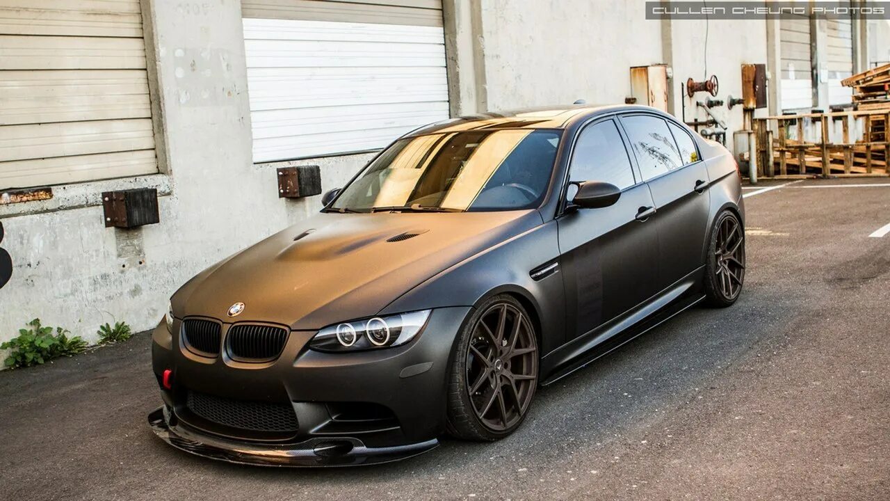 М5 дорест. БМВ м3 е90. BMW e90 Matte Black. BMW 3 e90 Tuning. BMW m3 e90.