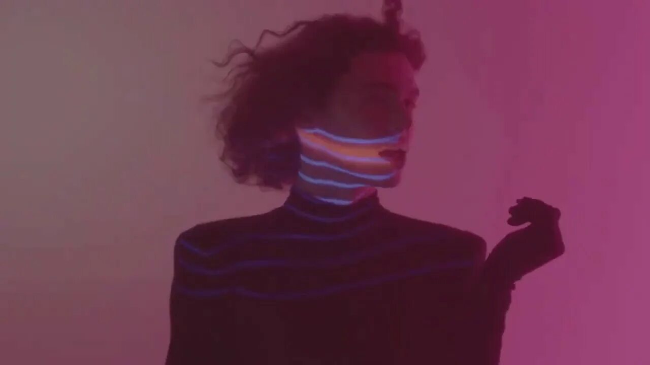 Sophie msmsmsm. Софи ксеон диджей певица. Sophie music. Sophie kseon. Sophie музыкантка.