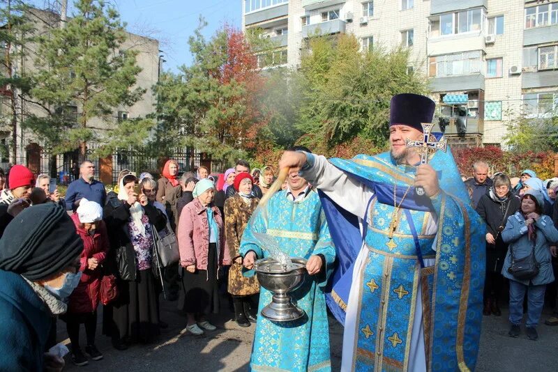 Покров престольный праздник. Крестный ход на Покров Пресвятой Богородицы. Покров праздник 2022. Крестный ход Покровский монастырь 14 октября 2022. 14 октября 21