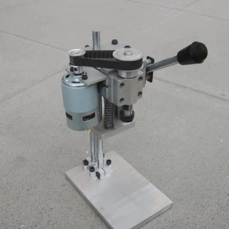 станок сверлильный bg-5158a. Mini bench фрезерный станок. мини сверлильный цифровой станок. настольный сверлильный станок proxxon tbh 28124. Mini bench drill настольный сверлильный станок.