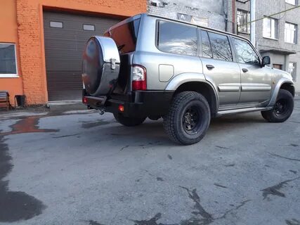 Ниссан патрол задний