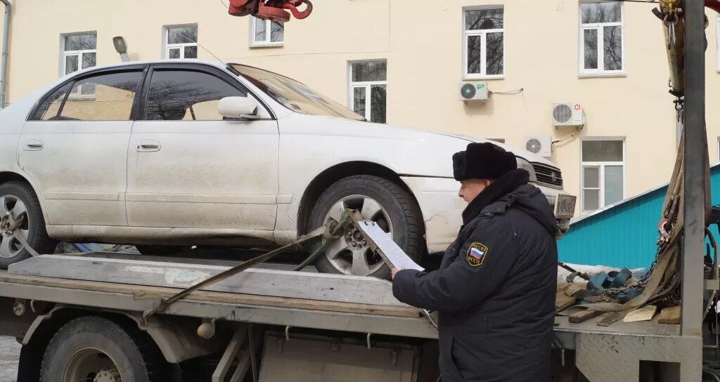 Арестованная спецтехника. Арестованная техника выставленная на продажу. Аукцион арестованных автомобилей. Арестованные трактора. Арестованная техника мтз 82.