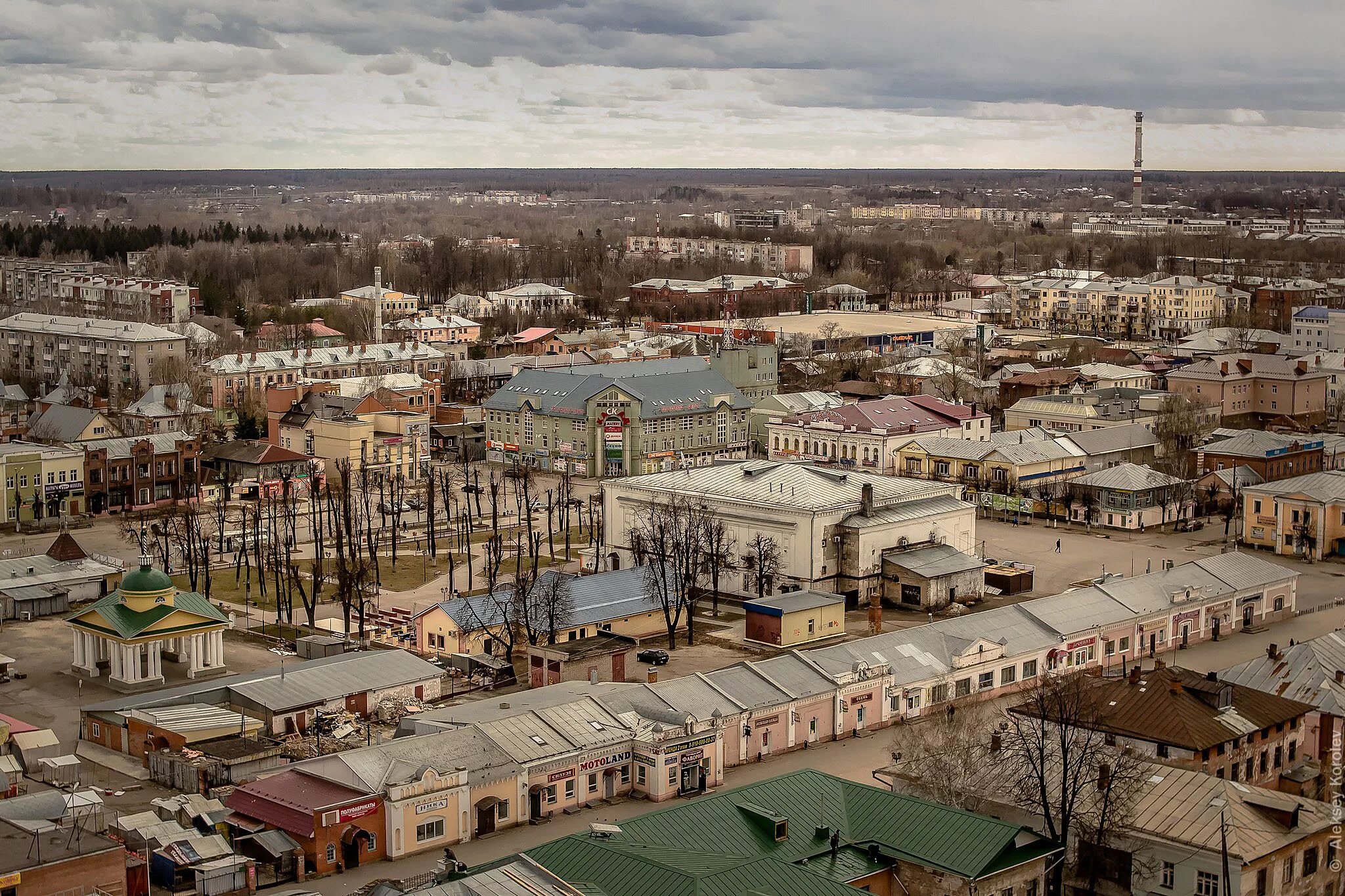 Город Шуя Ивановской области. Колокольня Воскресенского собора, Шуя, Ивановская область.. Шуя Арбат. Торговые ряды Шуя. Сайт малые города ивановская область