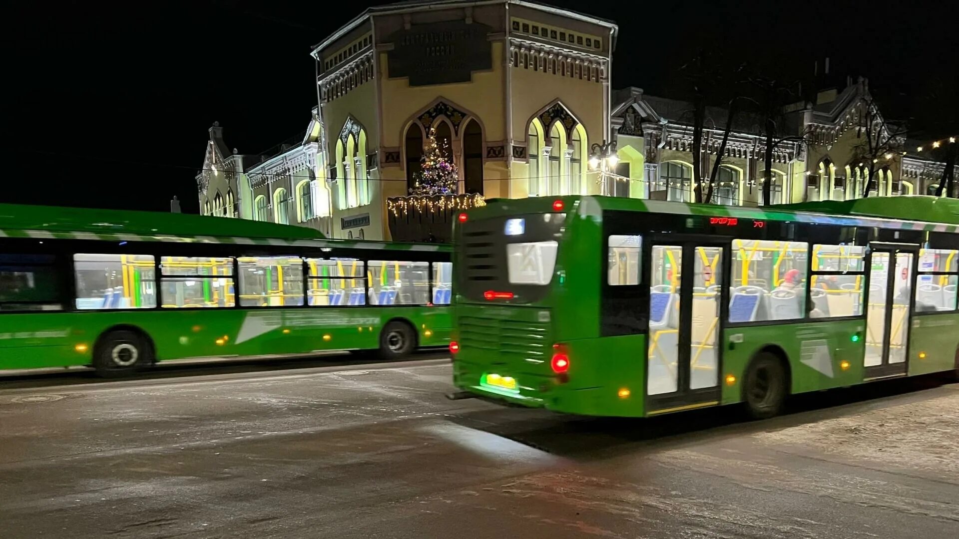 Курская область автобусов новые 2024. Курский автобус Волгабас. Автобус Волгабас в Курске. Курск автобус 2023. Троллейбус Курск Волгабас.