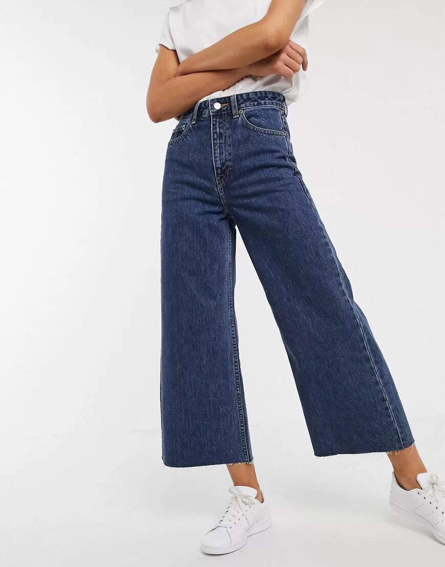 Узкие джинсы женские. Джинсы wide leg high waist. Широкие джинсы. Джинсы широкие ноги. Необычные джинсы.