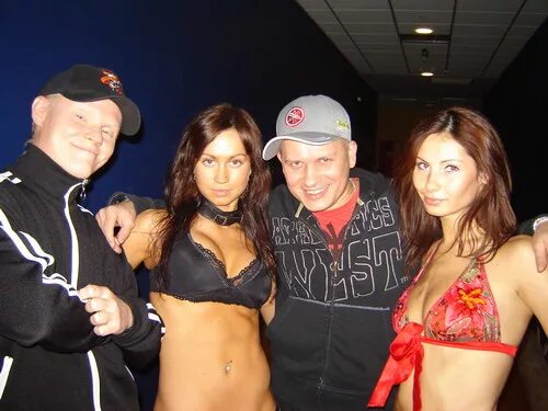 Мутабор и дэн. Мутабор арма 17. Рейв мутабор. Список кто был в мутаборе на вечеринке. Список кто был в мутаборе на вечеринке.