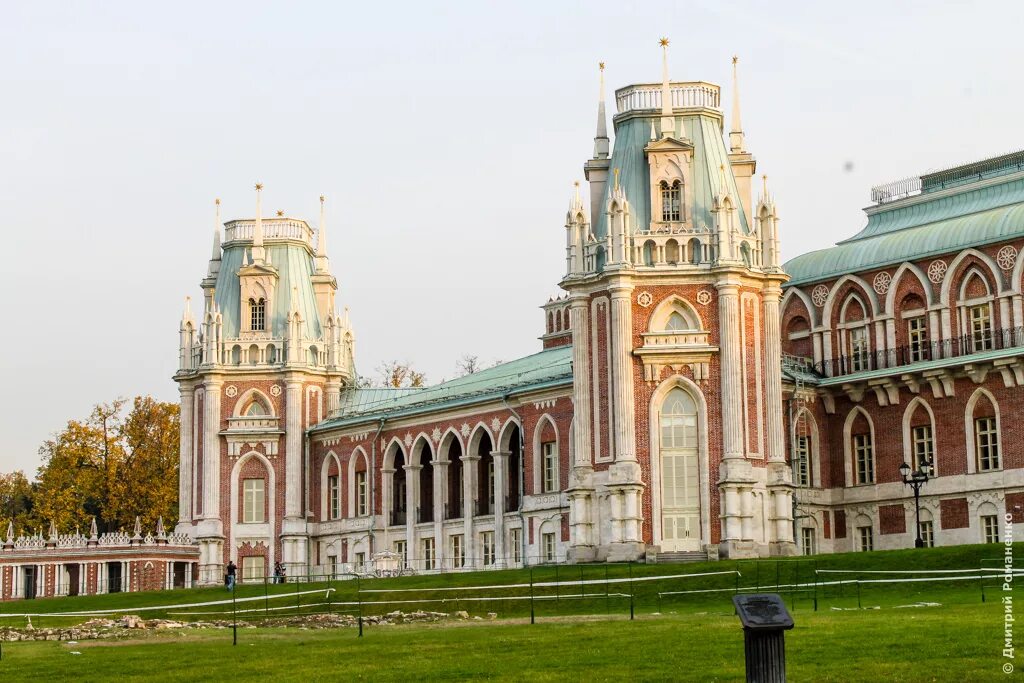 Село царицыно. Усадьба Царицыно (Архитектор в.и. Баженов). Дворцовый комплекс Царицыно в Москве – Баженов. Усадьба Царицыно Баженов. Царицынский дворец Баженова.