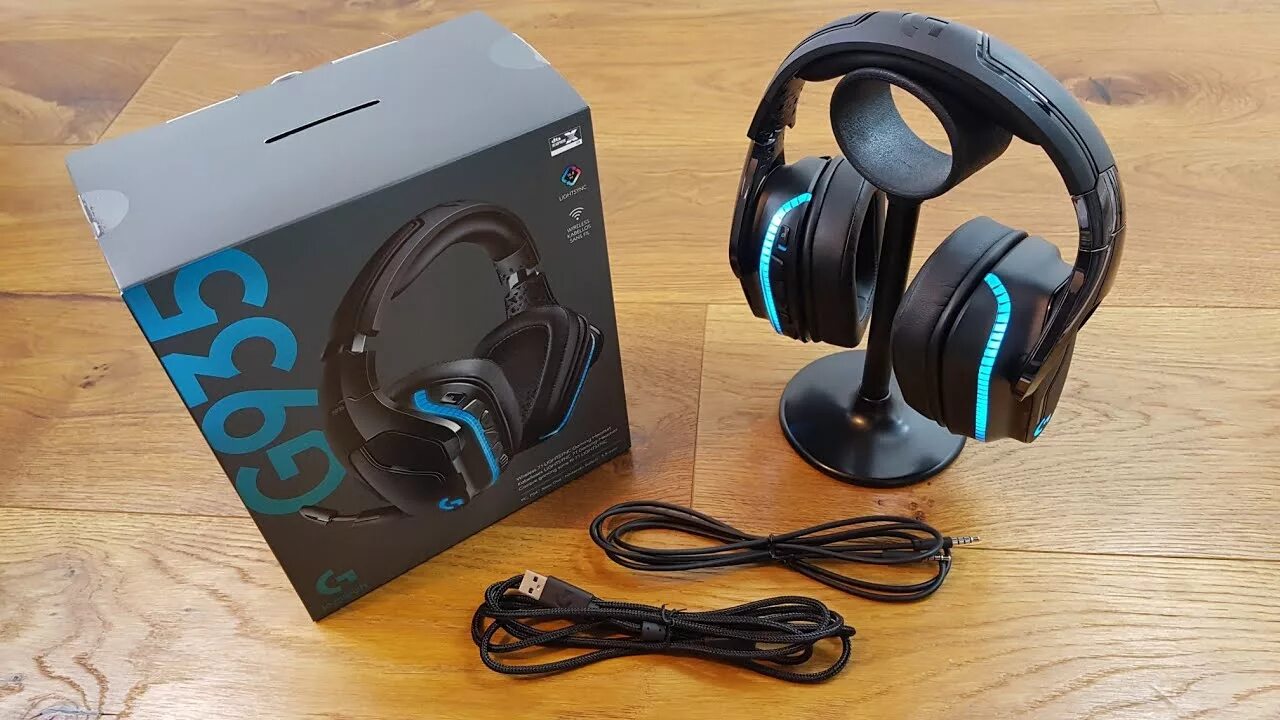 Слышу себя в наушниках g435. Наушники Logitech g935. Logitech беспроводные наушники g935. Logitech наушники 935. Logitech g g935.