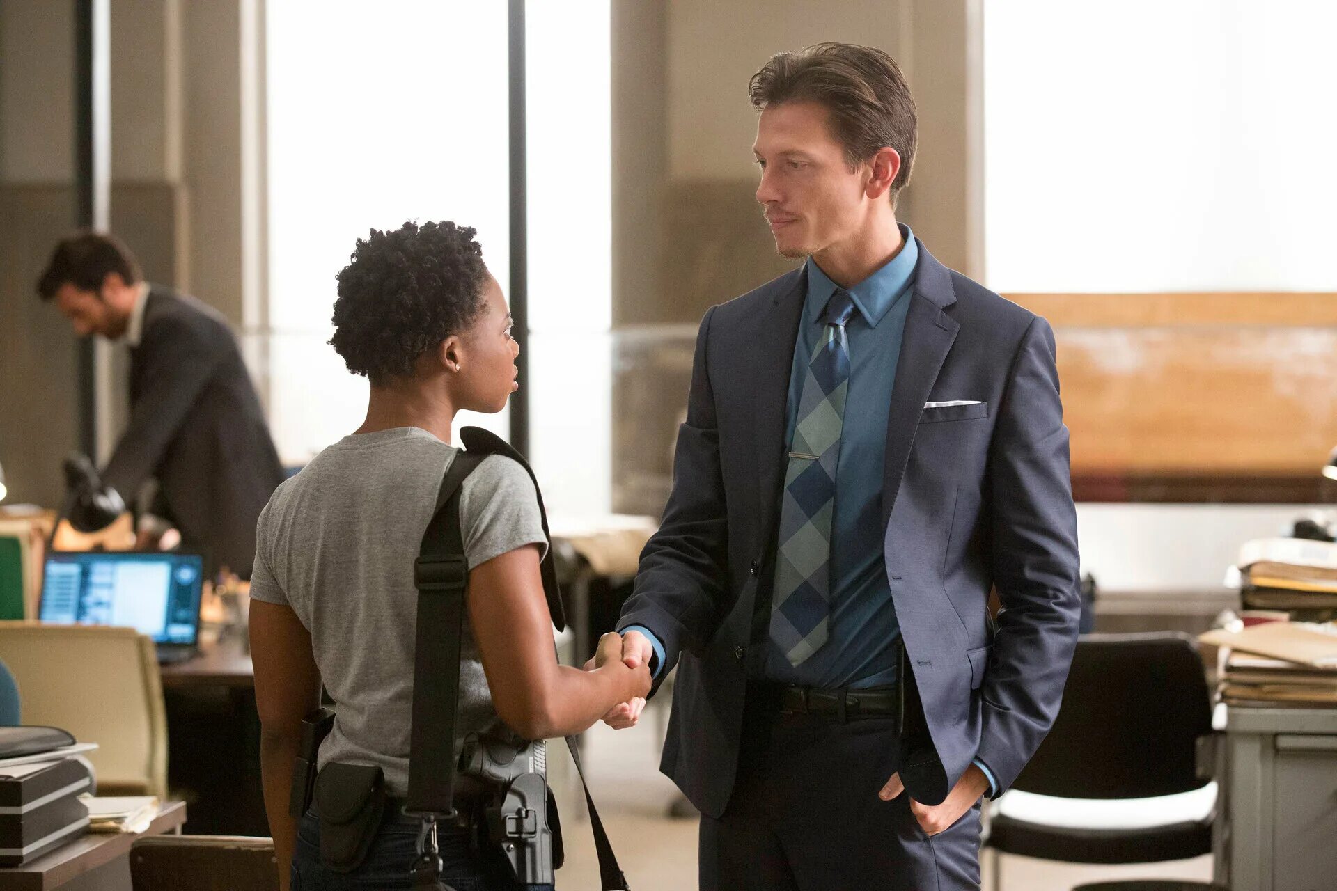 кларк питерс джессика джонс. люди будущего (сериал 1973 – 1979). сериал люди будущего джедикая. тайны хейвена 1 season. триша хелфер хранилище 13.