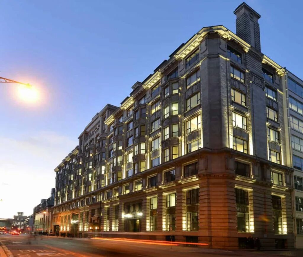 Сэдлуорт мур манчестер. Манчестерская улица 16. Northern quarter manchester. Манчестерская улица 10. Манчестерская улица санкт-петербург.