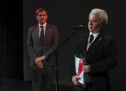 Лауреаты национальной