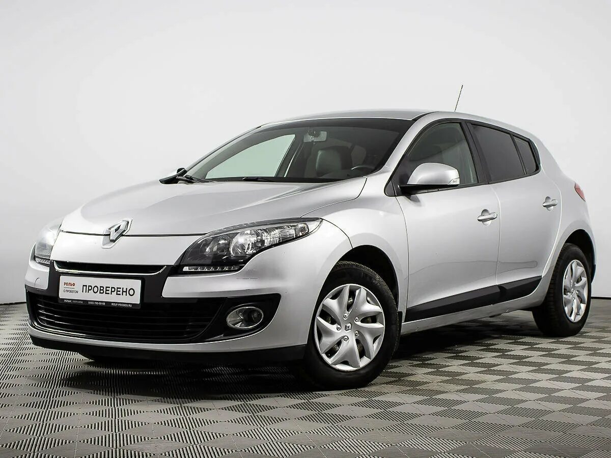 Renault Megane 3. Renault Megane 3 2013. Рено Меган 3 хэтчбек 2013. Renault Megane 2013 хэтчбек.