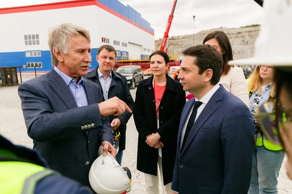 Новотек новости. Спг мурманск новатэк. Новотек новости. Новотек новости. Новатэк.