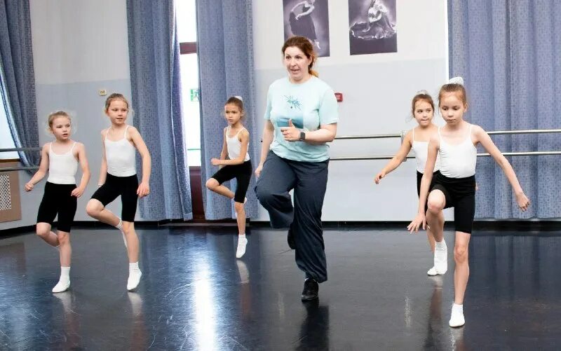 Ангелина калитина хореографическое училище. Балетное училище в самаре. Хореографическое училище самара. Балетное училище в самаре. Хореография самара.