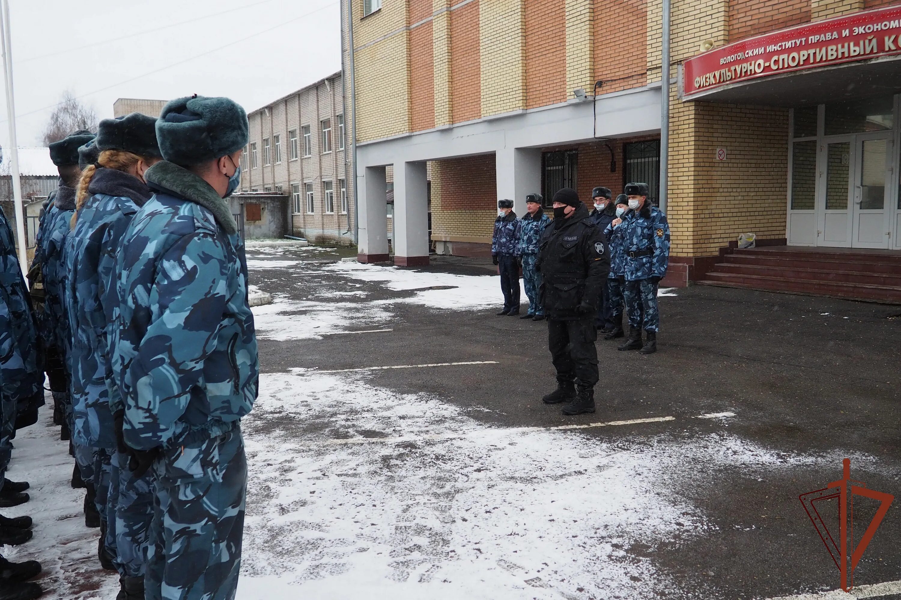 Управление росгвардии по вологодской. Росгвардия вологда. омон росгвардии вологда. вологодский собр.